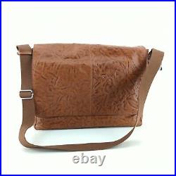 FRYE Tan Brown Leather Messenger Bag Large Crossbody Business DB0525 $498 NEW