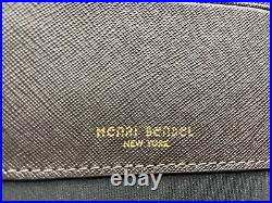 Henri Bendel Laptop Sleeve, RARE item, AUTHENTIC, fits in large tote for travel