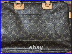 LOUIS VUITTON LV Icare 2 Way Laptop Bag Travel Bag Monogram Brown