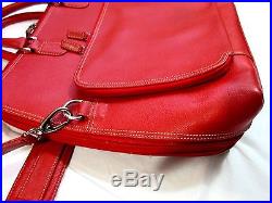 Levenger Majorca Women's Expandable Laptop Messenger Bag Leather Red Zip Around