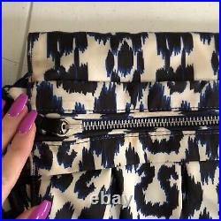 Lululemon Urban Yogi Messanger Laptop Travel Bag Ikat READ