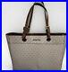 Michael-Kors-Laptop-Bag-01-wwg