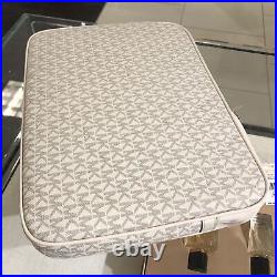 Michael Kors Womens Large Fashion Laptop Computer Case Cover Bag Light Cream MK