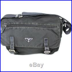 Vintage Prada Nylon Tessuto Crossbody Messenger Black Laptop Bag